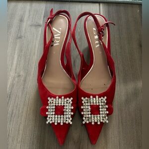 WORN TWICE - ZARA RED SPARKLE KITTEN HEEL